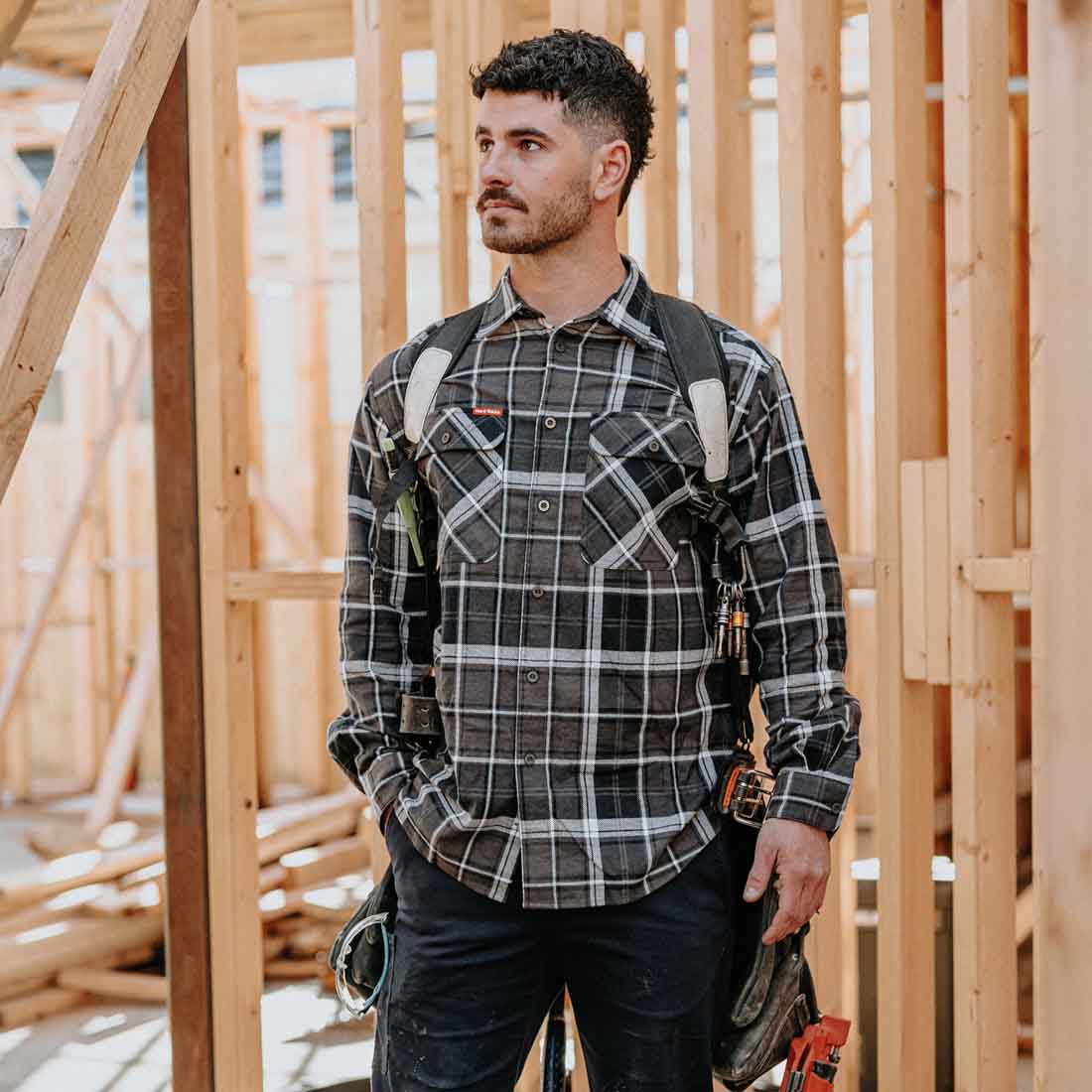 Men's Lightweight Check Flannel Shirt - Image 9