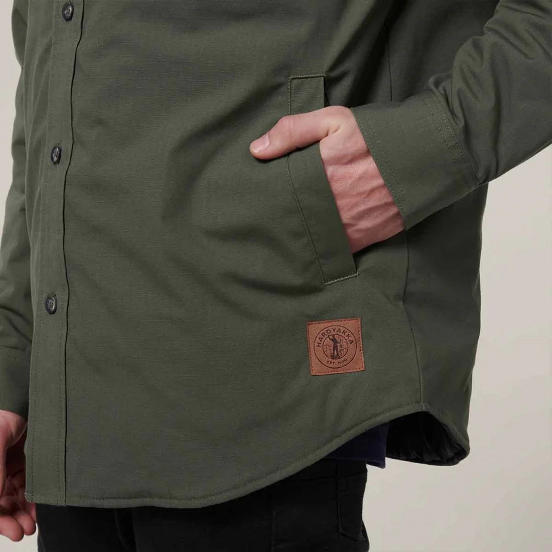 Men's Quilted Solid Shacket - Image 5